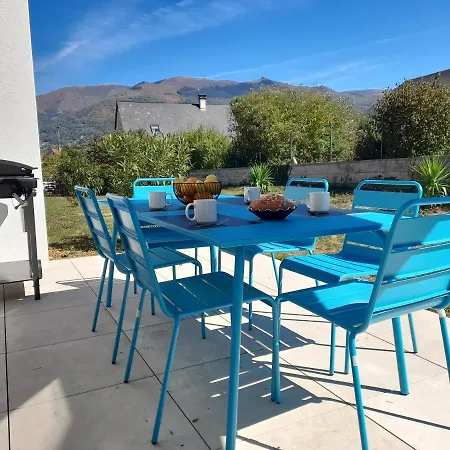 Les Gentianes Fleurs Des Pyrenees בית נופש